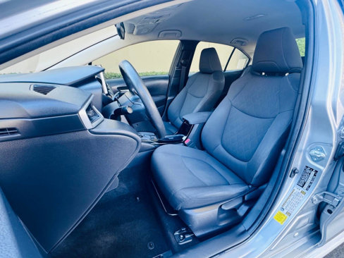 Used 2021 Toyota Corolla LE image 9