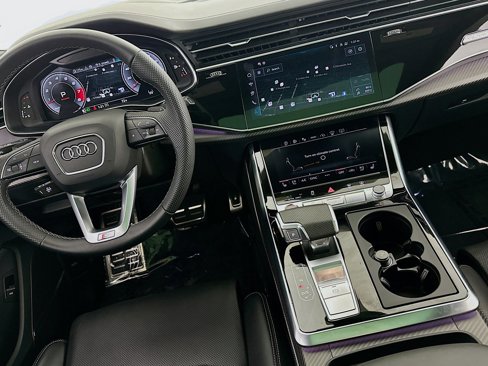 Used 2024 Audi SQ8 Prestige w/ Prestige Package image 19