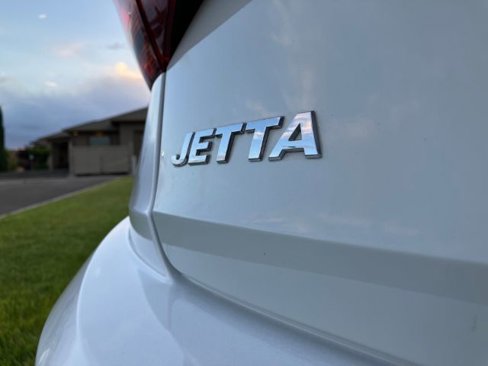 Used 2019 Volkswagen Jetta SEL image 14
