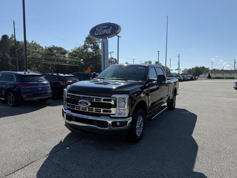 New 2026 Ford F350 XLT image 1