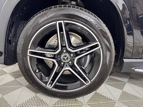 New 2026 Mercedes-Benz GLS 450 4MATIC image 9