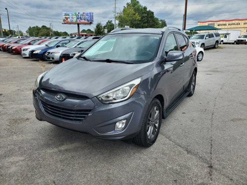 Used 2015 Hyundai Tucson SE image 3