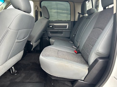Used 2015 RAM 3500 Big Horn image 15
