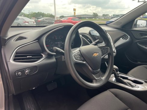 Used 2024 Chevrolet Malibu LT image 17