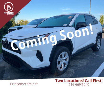 Used 2024 Toyota RAV4 LE image 1