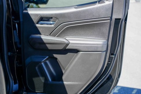 Used 2024 GMC Canyon Elevation image 19