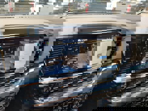 New 2025 Chevrolet Silverado 1500 LTZ w/ LTZ Premium Package image 13