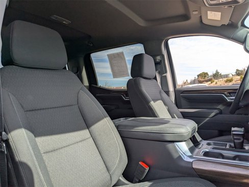 Used 2024 Chevrolet Silverado 1500 LT Trail Boss w/ Convenience Package II image 20