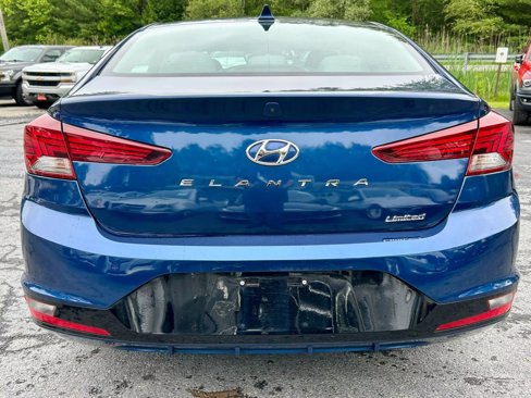 Used 2020 Hyundai Elantra Limited image 7