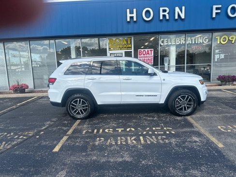 Used 2020 Jeep Grand Cherokee Laredo w/ Quick Order Package 2BN North image 7