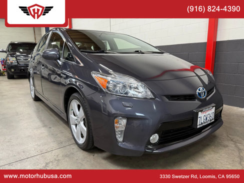 Used 2015 Toyota Prius Five image 11