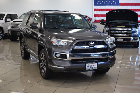 Used 2019 Toyota 4Runner 4WD image 2