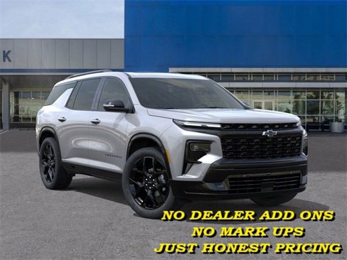 New 2026 Chevrolet Traverse RS w/ LPO, Floor Liner Package image 7