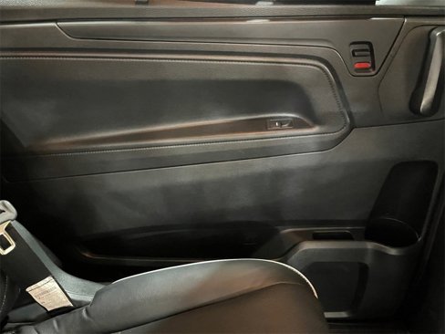 Used 2023 Honda Odyssey Touring image 18