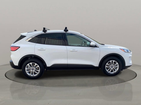 Used 2020 Ford Escape SE image 7
