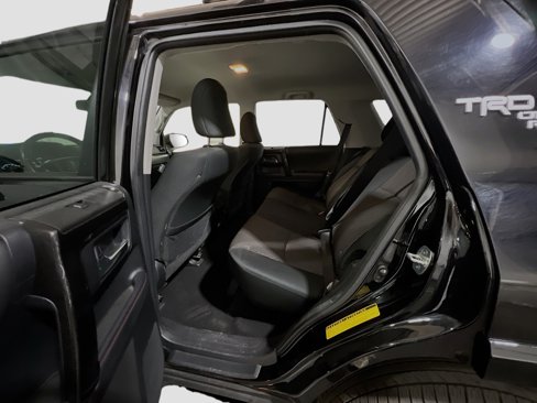Used 2024 Toyota 4Runner TRD Off-Road image 17