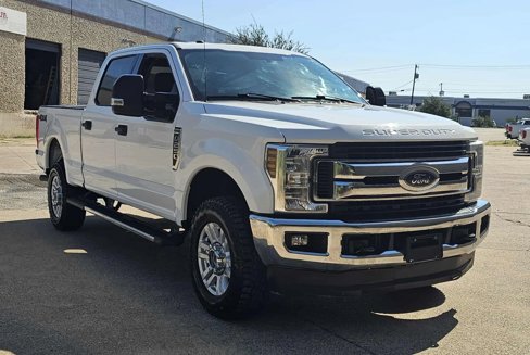 Used 2019 Ford F250 XLT w/ XLT Value Package image 1