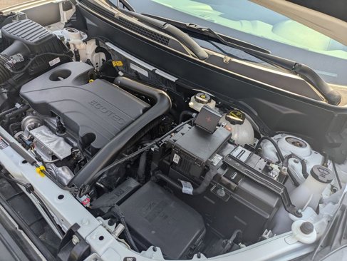 Used 2024 Chevrolet Equinox LT image 32