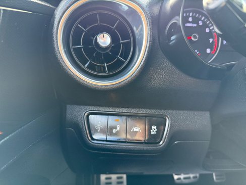 Used 2020 Kia Forte GT-Line w/ GT-Line Premium Package image 29
