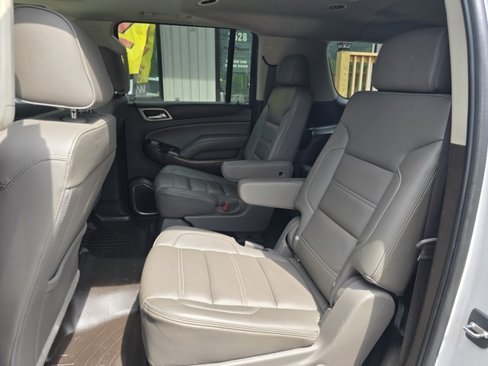 Used 2019 GMC Yukon XL Denali w/ Denali Ultimate Package image 18