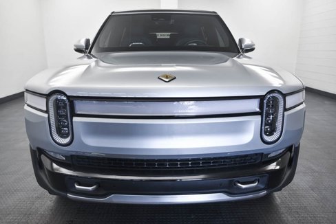 Used 2024 Rivian R1S Adventure image 2