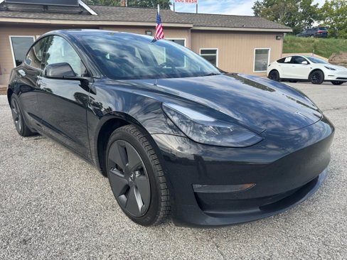 Used 2022 Tesla Model 3 Long Range image 1