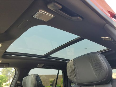New 2026 Cadillac Vistiq Luxury image 18