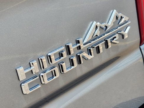 New 2025 Chevrolet Silverado 1500 High Country w/ Technology Package image 8