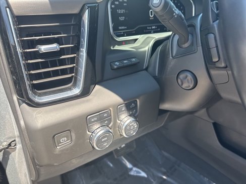 Used 2024 GMC Sierra 1500 Denali image 12