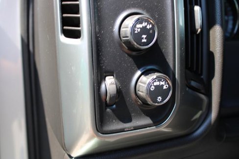 Used 2019 Chevrolet Silverado 1500 LT image 23