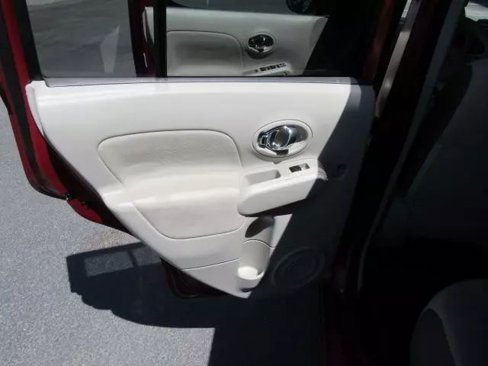 Used 2013 Nissan Cube 1.8 S w/ Interior Designer Pkg image 20
