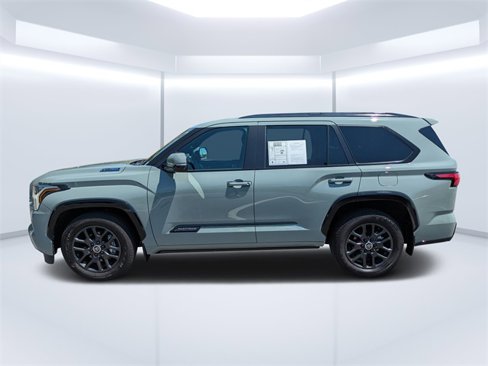 Used 2024 Toyota Sequoia Limited image 6