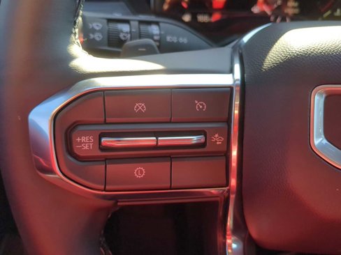 New 2025 GMC Acadia Elevation w/ Elevation Premium Package image 16