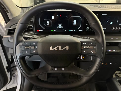 Used 2025 Kia EV9 Wind image 31