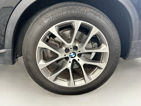 Used 2024 BMW X5 xDrive40i image 11