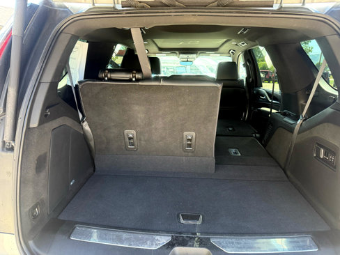 Used 2023 Cadillac Escalade Sport image 12
