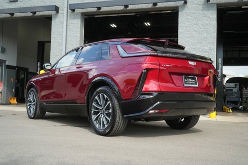 Used 2024 Cadillac Lyriq Sport image 13
