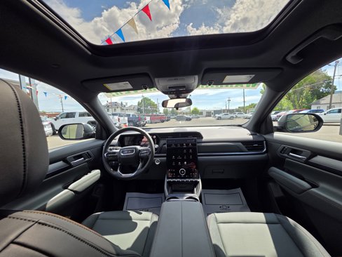 New 2026 GMC Terrain AT4 w/ LPO, Floor Liner Package image 18