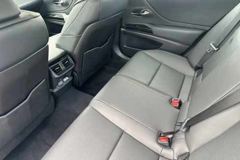 New 2025 Lexus ES 350 w/ Premium Package image 12
