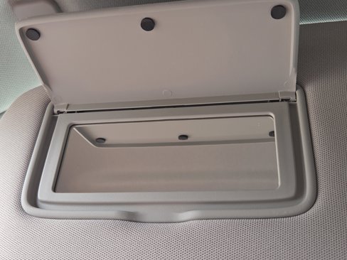Used 2025 Nissan Frontier SV image 32