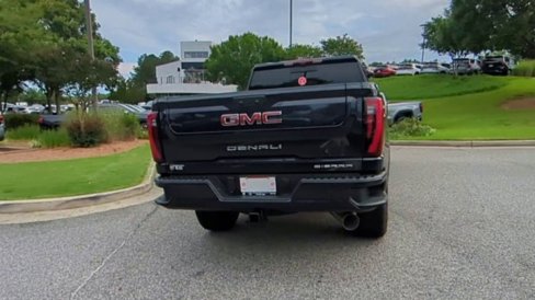 New 2025 GMC Sierra 2500 Denali w/ Denali Reserve Package image 8