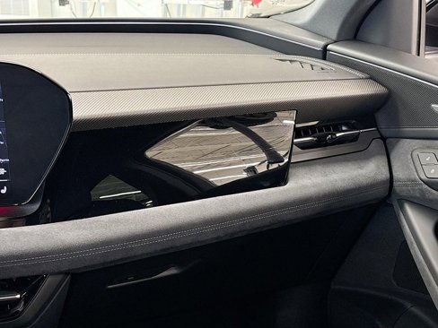 New 2025 Audi SQ6 e-tron Premium Plus image 20