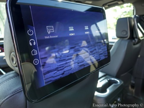 New 2026 Chevrolet Suburban Premier image 14