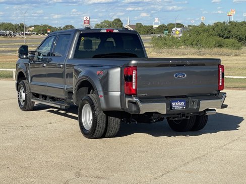 New 2026 Ford F350 XLT image 5