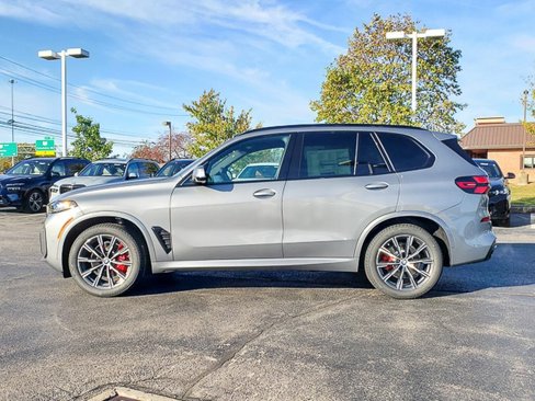 New 2026 BMW X5 xDrive40i w/ M Sport Package image 3