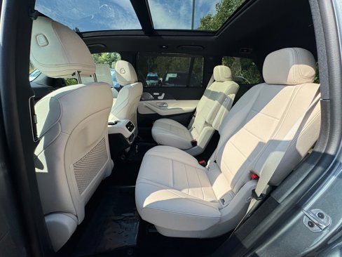 New 2026 Mercedes-Benz GLS 450 4MATIC image 20