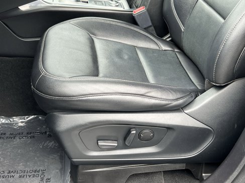 Used 2022 Ford Explorer Limited w/ Equipment Group 301A image 15