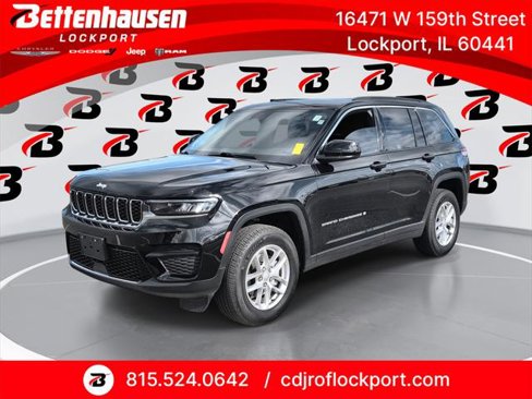 Certified 2024 Jeep Grand Cherokee Laredo X w/ Luxury Tech Group I image 1