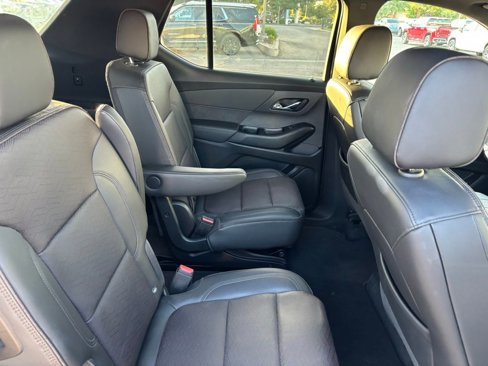 Used 2022 Chevrolet Traverse High Country image 35