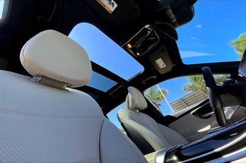 Used 2024 Mercedes-Benz GLC 300 4MATIC image 13